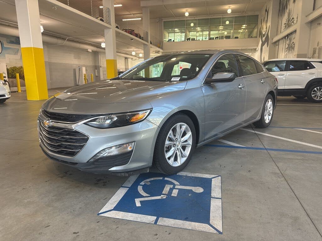 2024 Chevrolet Malibu LT with 1LT FWD