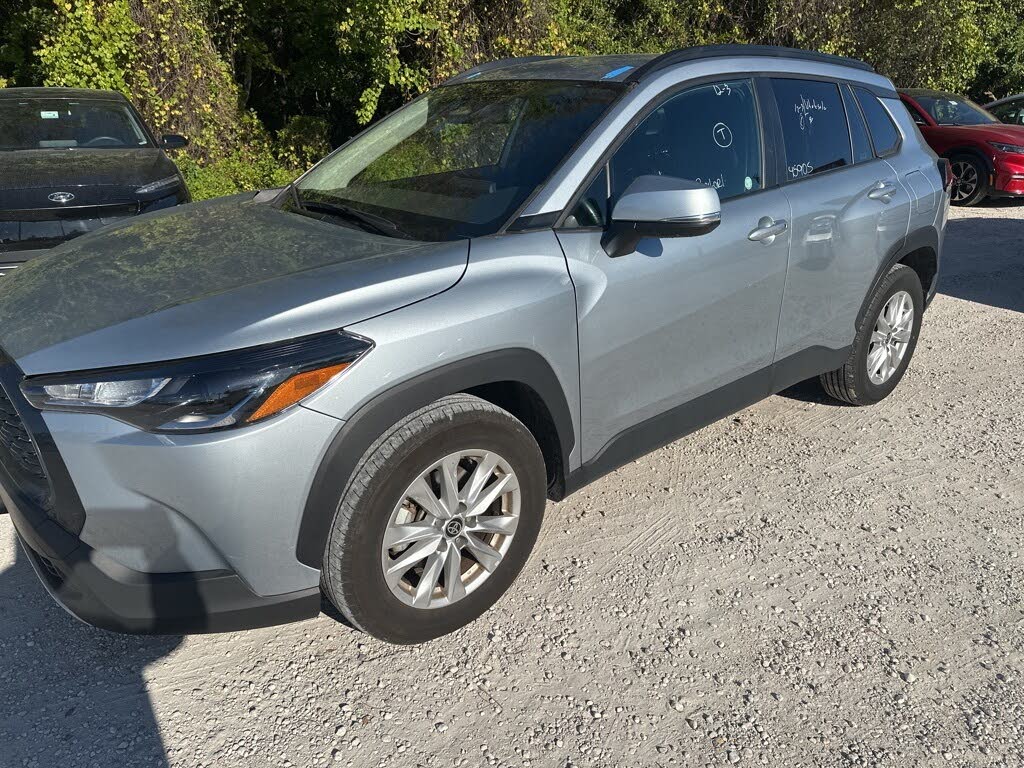 2024 Toyota Corolla Cross LE FWD