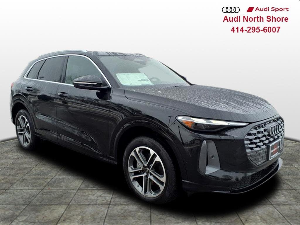 2025 Audi Q5 quattro Premium 40 TFSI