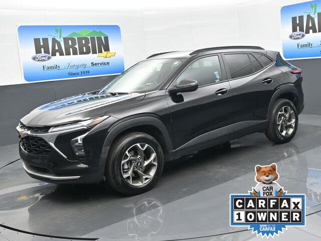 2025 Chevrolet Trax LT FWD