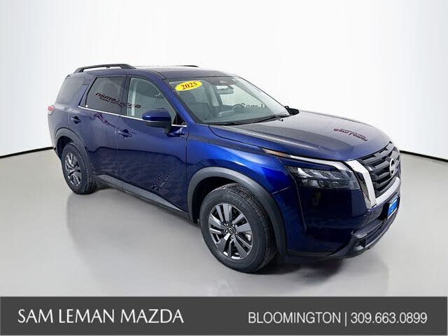 2025 Nissan Pathfinder SV FWD