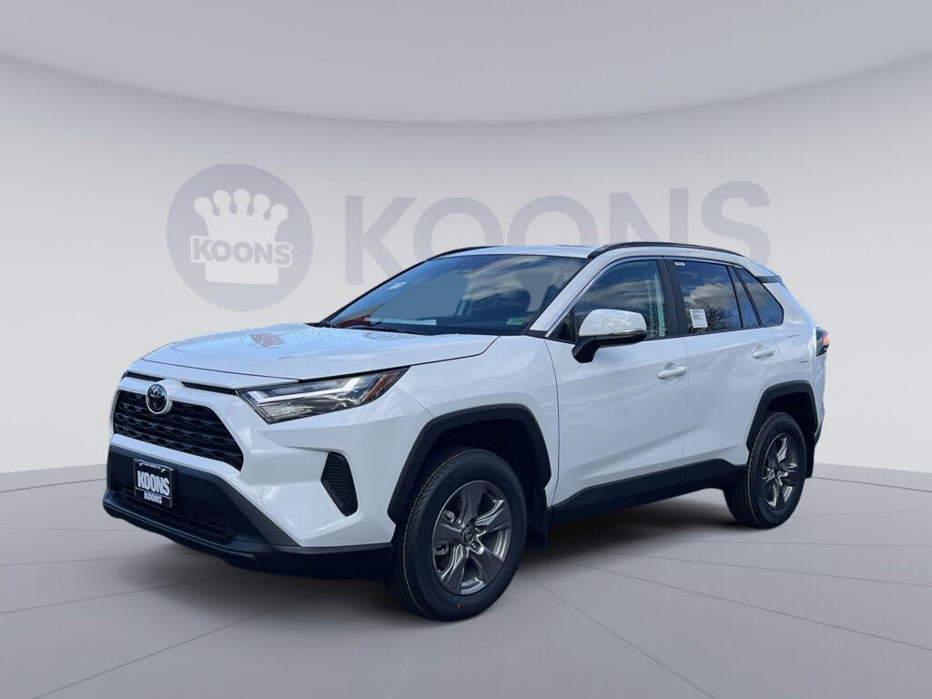 2025 Toyota RAV4 XLE AWD