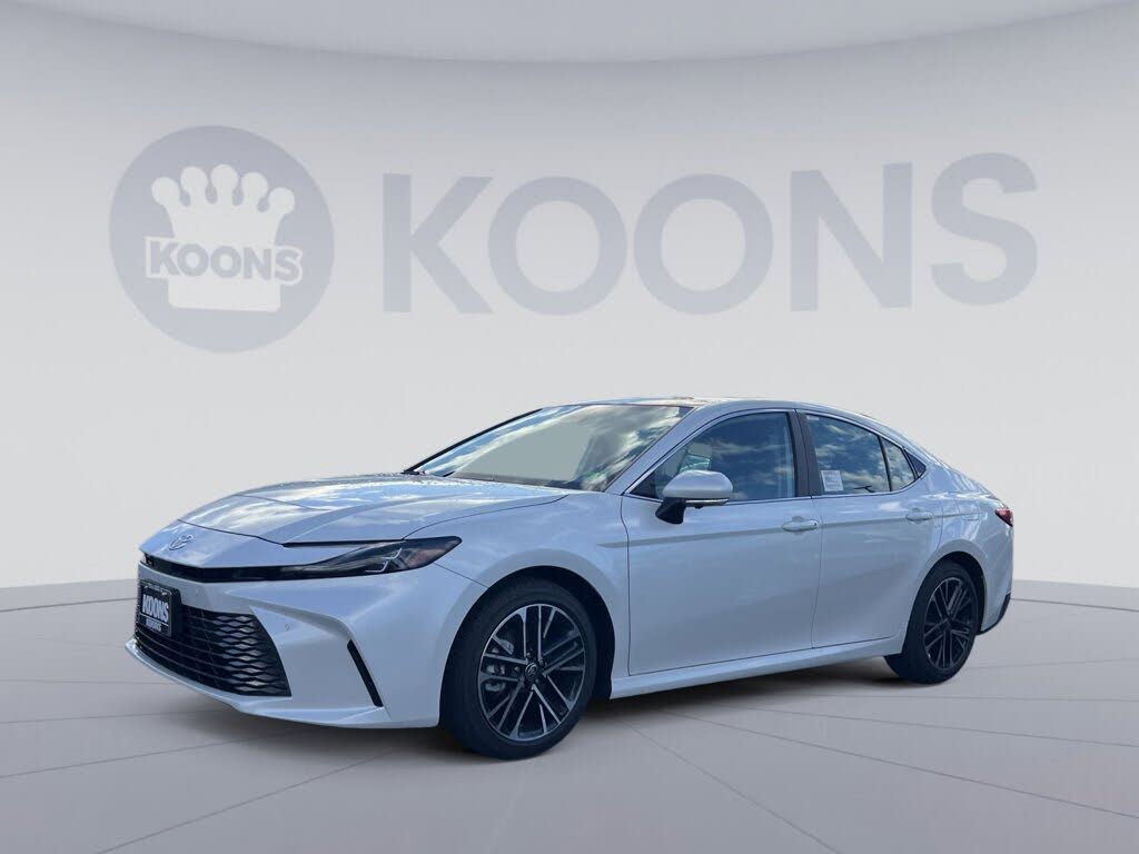 2026 Toyota Camry XLE FWD
