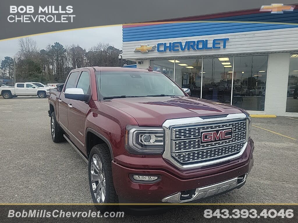 2017 GMC Sierra 1500 Denali Crew Cab 4WD