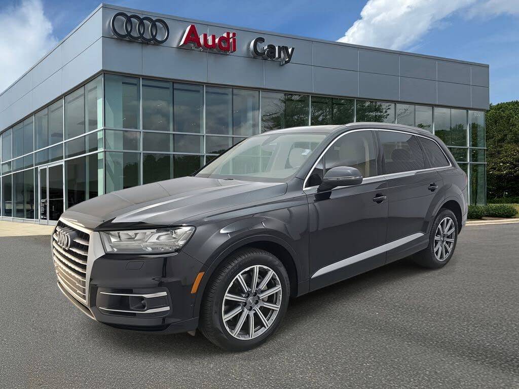 2019 Audi Q7 55 TFSI quattro Premium Plus