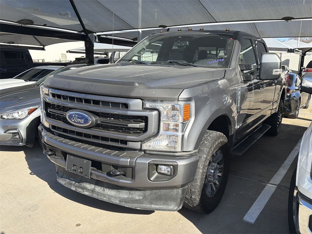 2022 Ford F-350 Super Duty Lariat Crew Cab 4WD