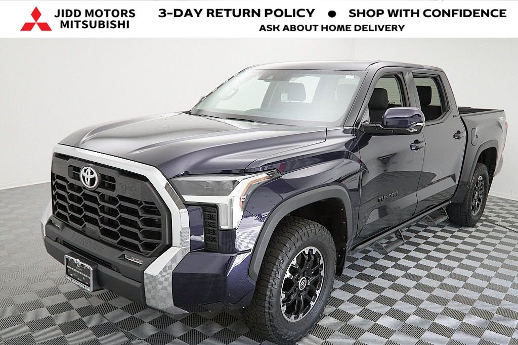 2022 Toyota Tundra SR5 CrewMax Cab 4WD