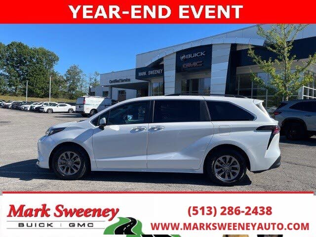 2024 Toyota Sienna XLE 7-Passenger FWD