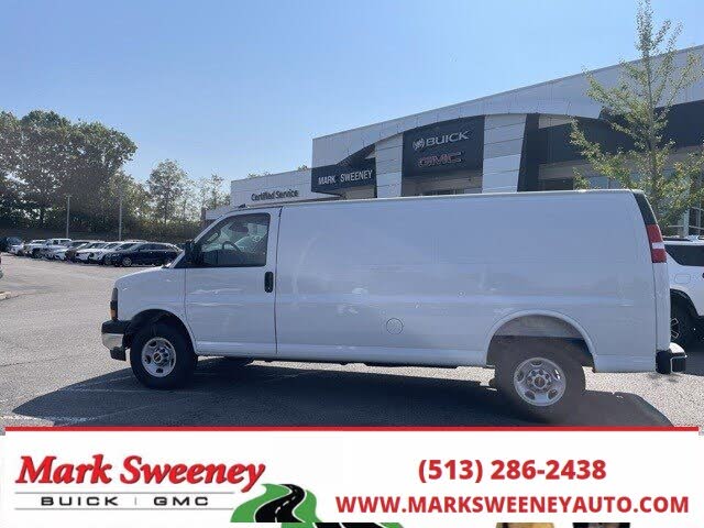 2025 GMC Savana Cargo 2500 RWD