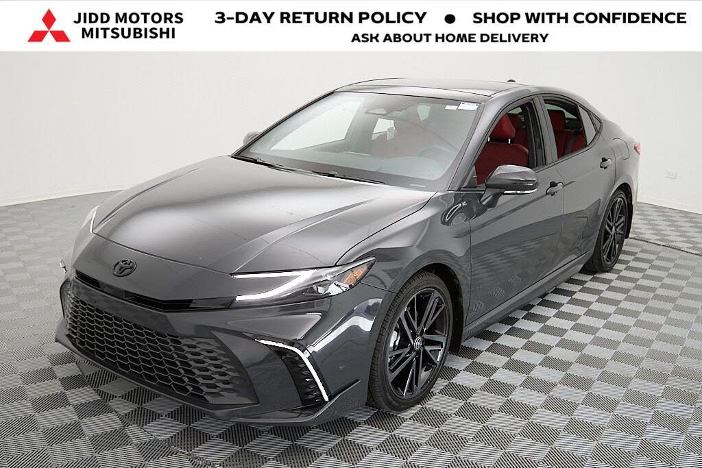 2025 Toyota Camry XSE FWD
