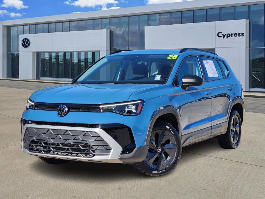 2025 Volkswagen Taos S FWD