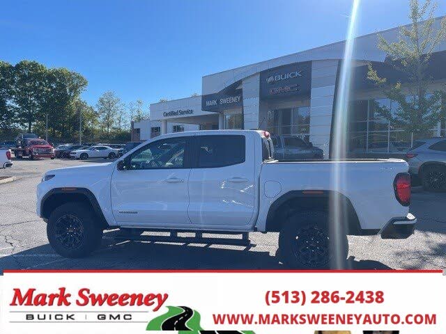 2026 GMC Canyon Elevation Crew Cab 4WD