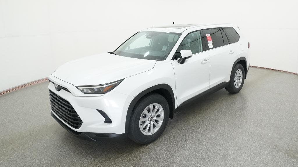 2026 Toyota Grand Highlander XLE FWD