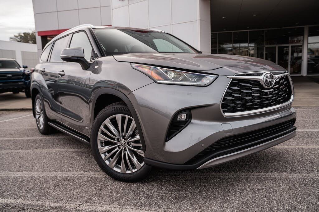2026 Toyota Highlander Hybrid Platinum AWD