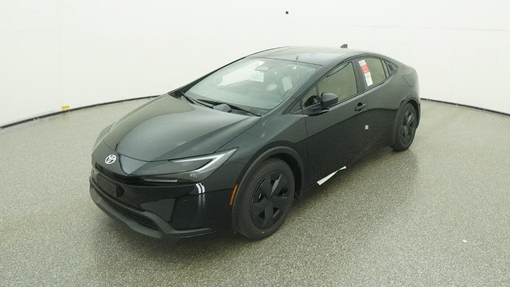 2026 Toyota Prius LE FWD