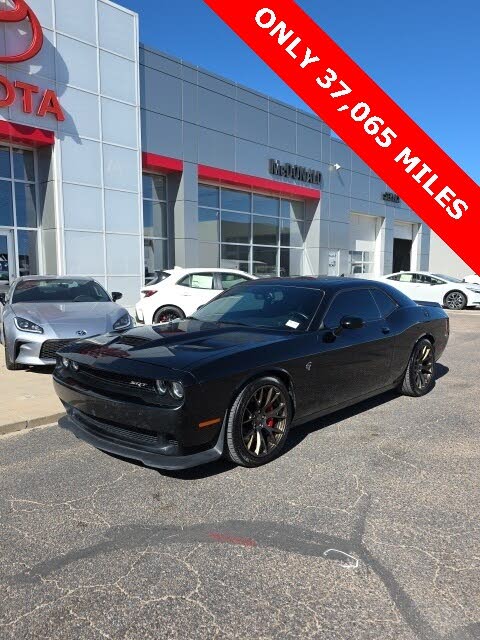 2016 Dodge Challenger SRT Hellcat RWD