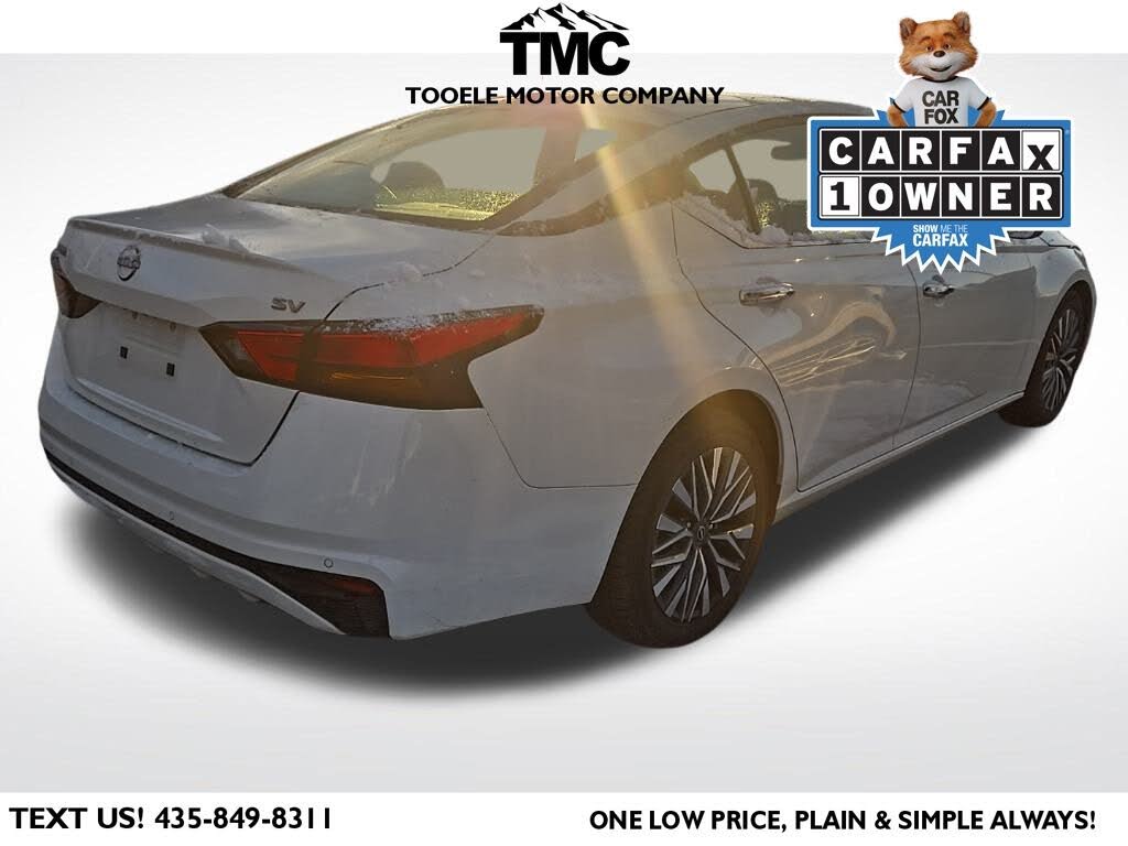 2023 Nissan Altima 2.5 SV FWD