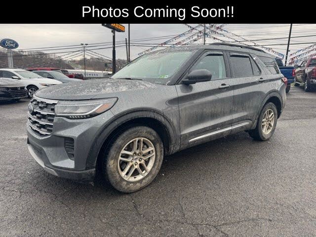 2025 Ford Explorer Active AWD