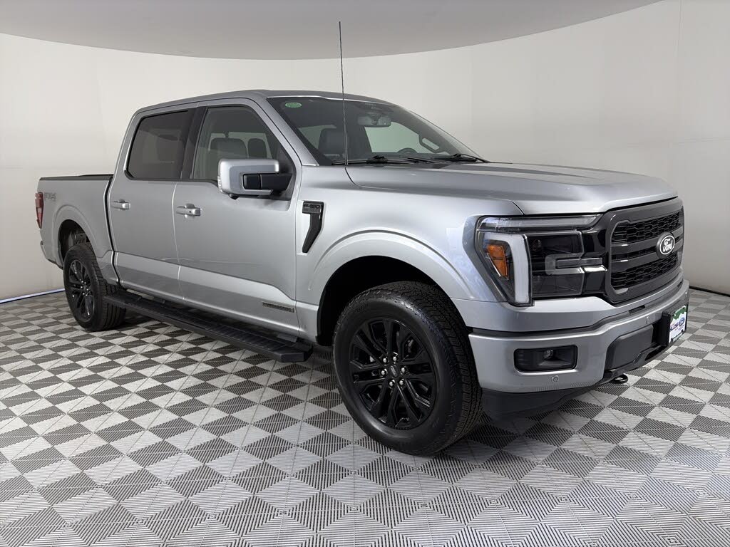 2025 Ford F-150 Lariat SuperCrew 4WD