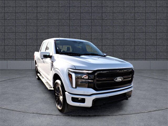 2025 Ford F-150 Lariat SuperCrew 4WD
