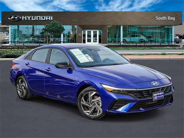 2025 Hyundai Elantra SEL Sport FWD