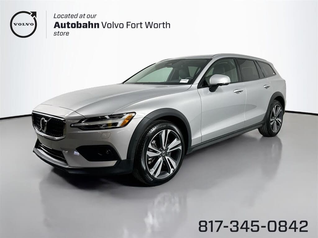 2025 Volvo V60 Cross Country B5 Plus AWD