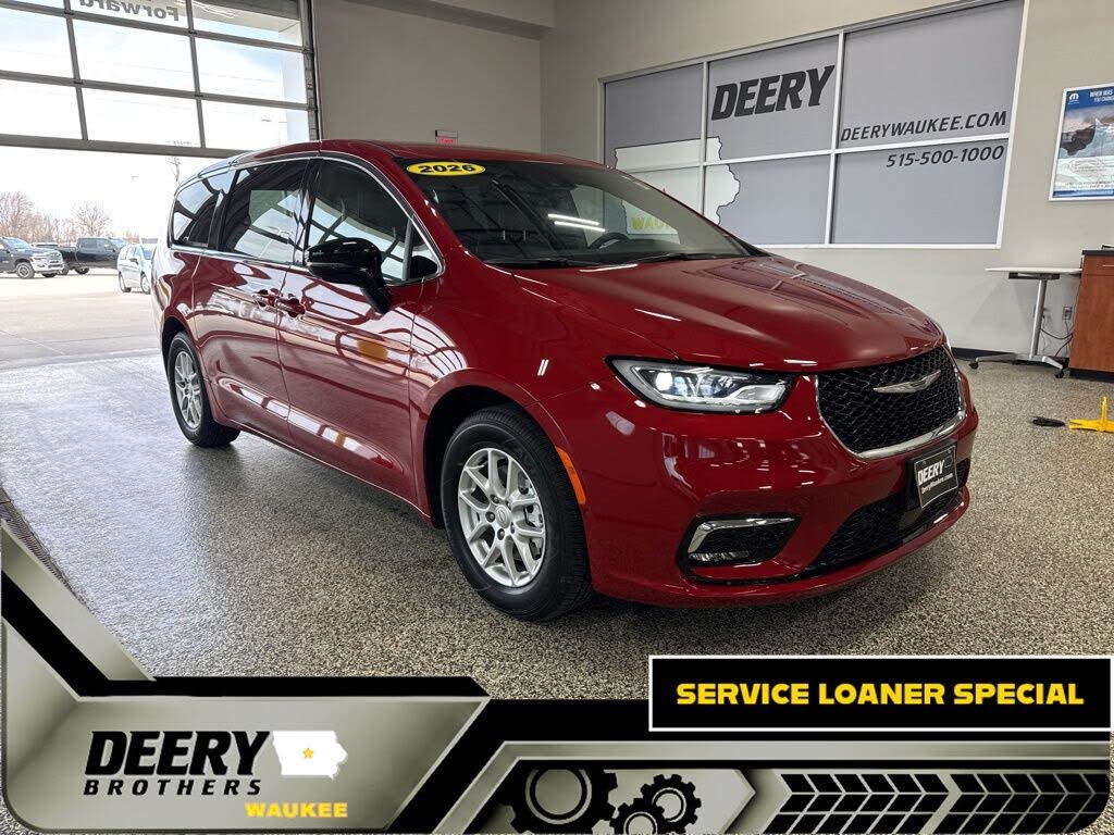 2026 Chrysler Pacifica Select FWD