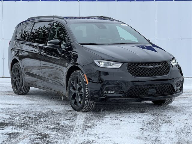 2026 Chrysler Pacifica Select AWD