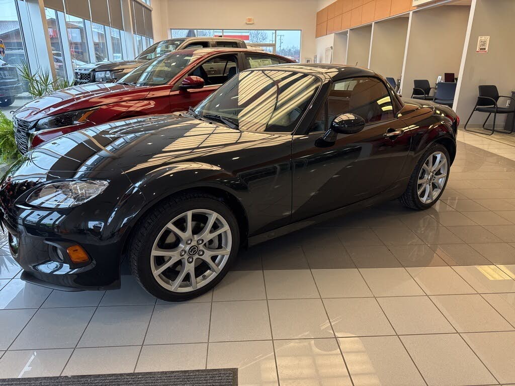 2015 Mazda MX-5 Miata Grand Touring Convertible with Retractable Hardtop