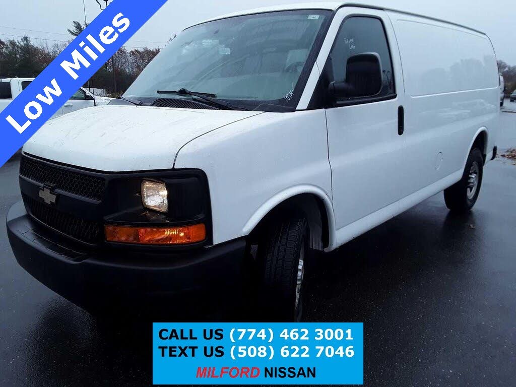2017 Chevrolet Express Cargo 2500 RWD
