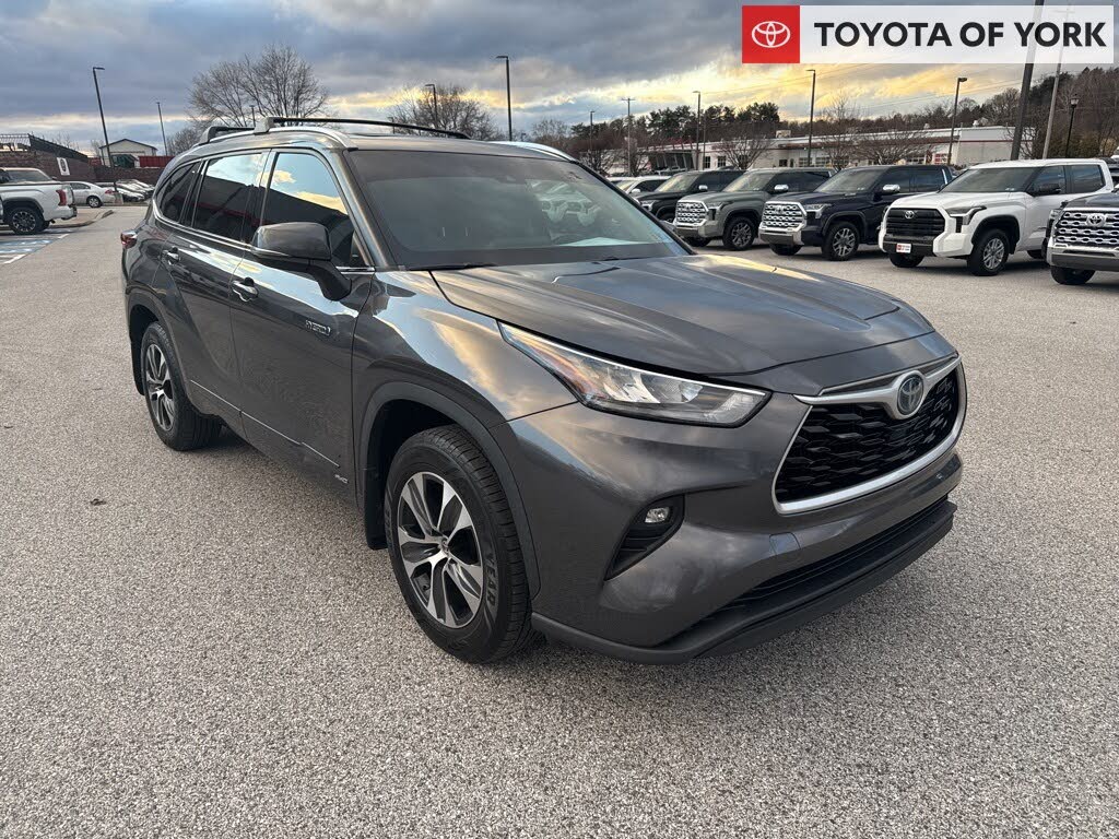 2020 Toyota Highlander Hybrid XLE AWD
