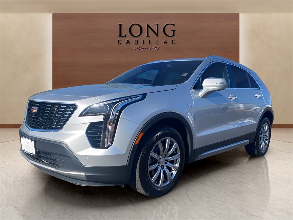 2022 Cadillac XT4 Premium Luxury AWD
