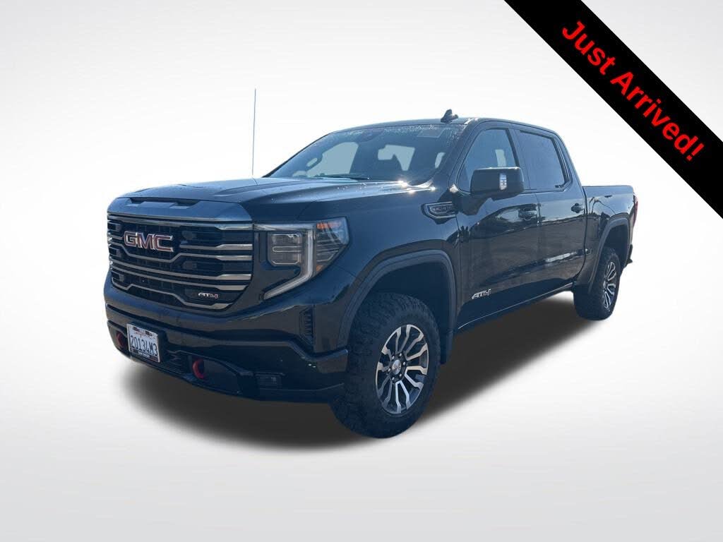 2022 GMC Sierra 1500 AT4 Crew Cab 4WD