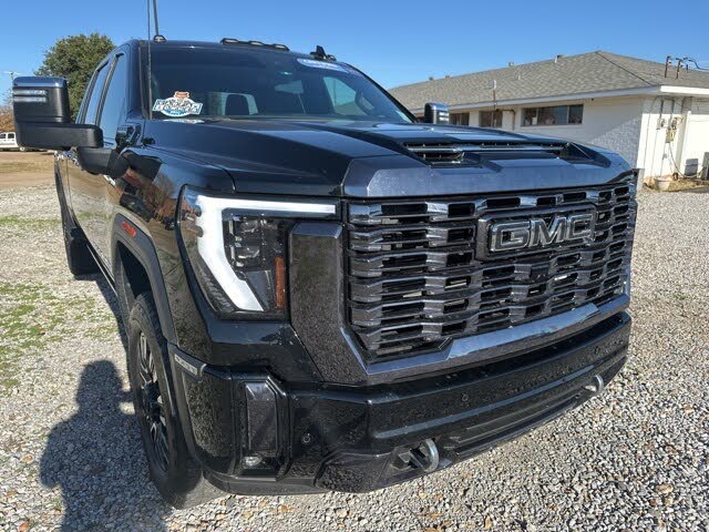 2024 GMC Sierra 2500HD Denali Ultimate Crew Cab 4WD