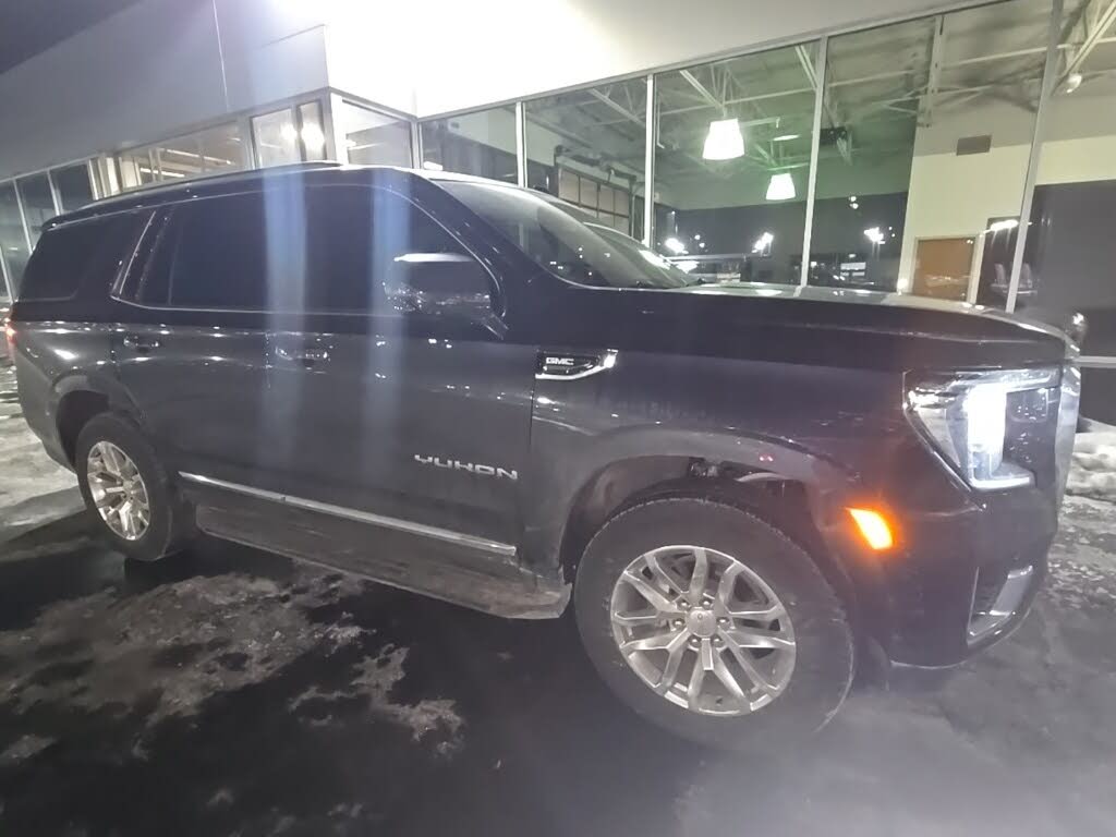 2024 GMC Yukon SLT 4WD