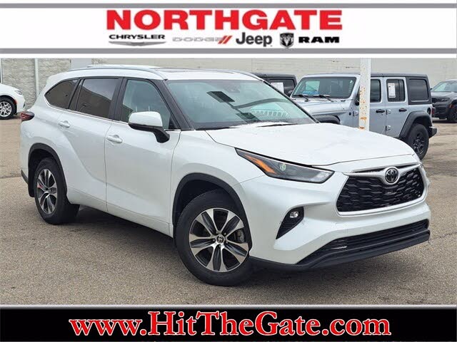 2024 Toyota Highlander XLE AWD