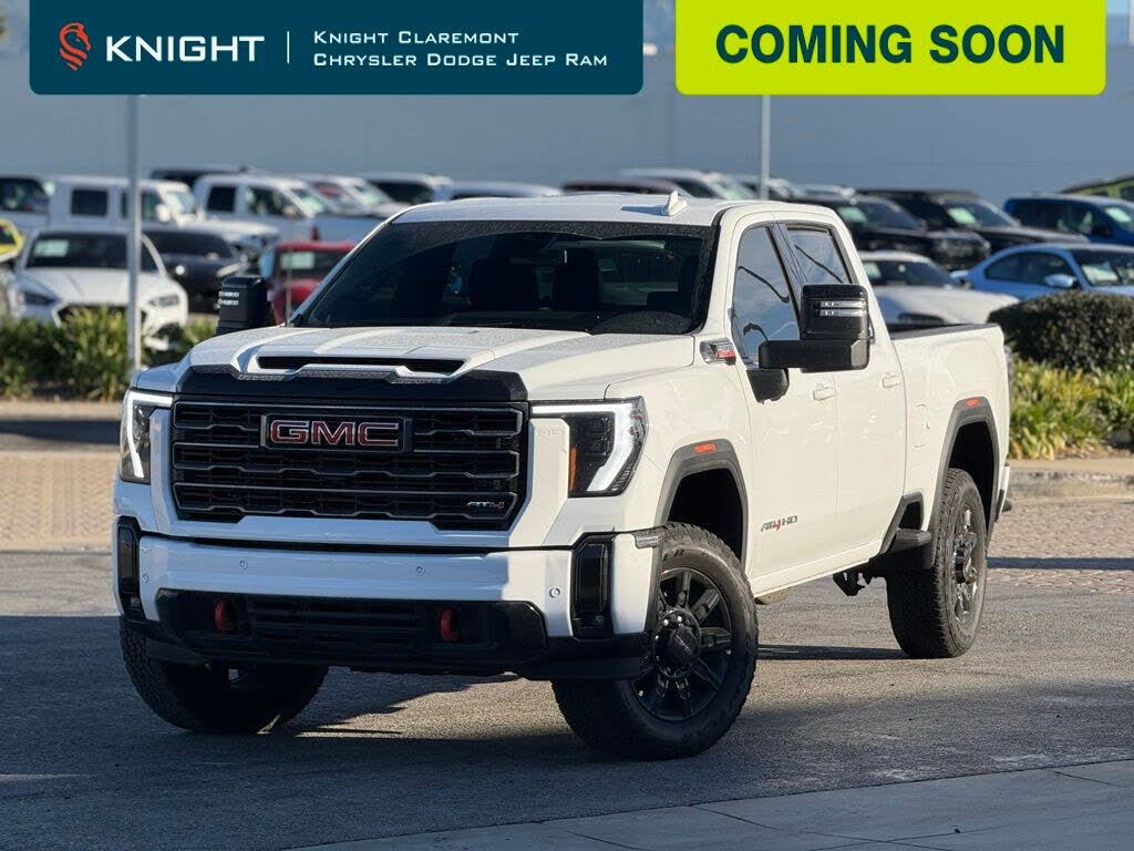 2025 GMC Sierra 2500HD AT4 Crew Cab 4WD