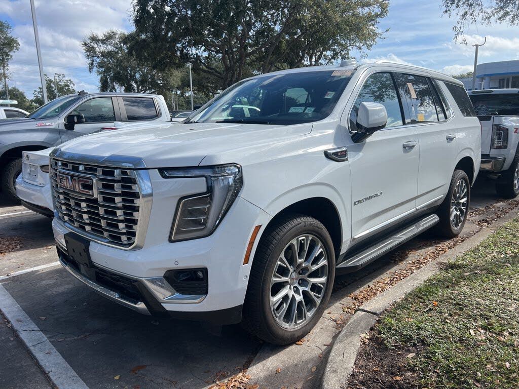2025 GMC Yukon Denali 4WD