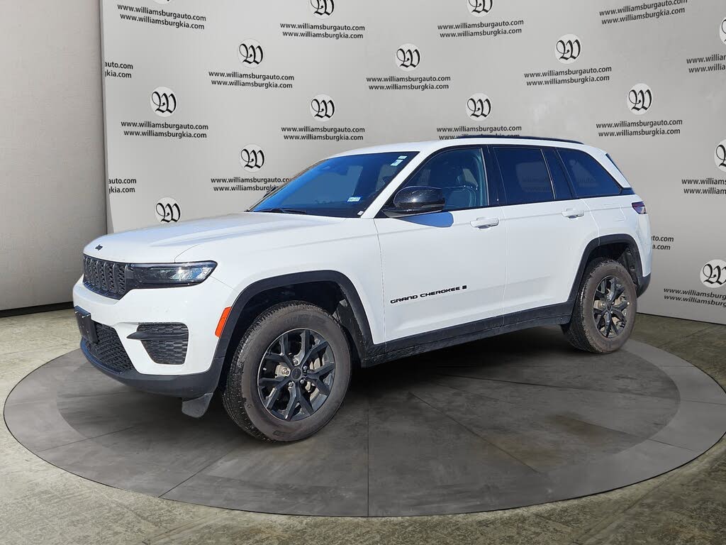 2025 Jeep Grand Cherokee Altitude X RWD