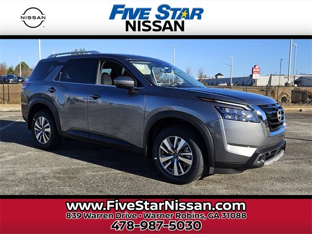 2025 Nissan Pathfinder SL FWD