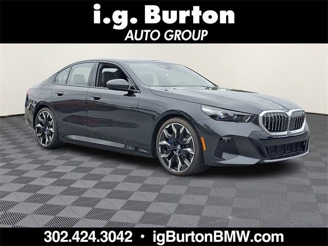2026 BMW 5 Series 550e xDrive