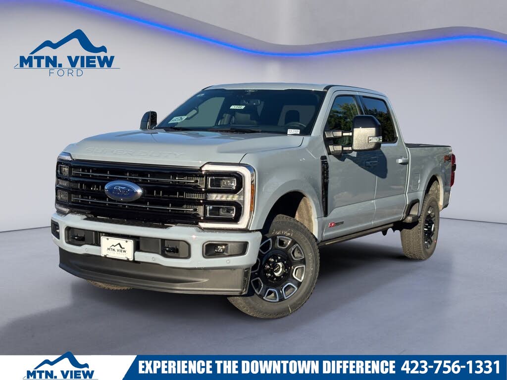 2026 Ford F-250 Super Duty Platinum Crew Cab 4WD