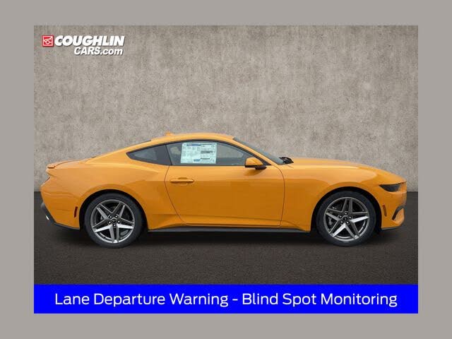 2026 Ford Mustang EcoBoost Premium Fastback RWD