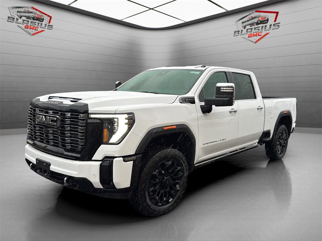 2026 GMC Sierra 2500HD Denali Ultimate Crew Cab 4WD