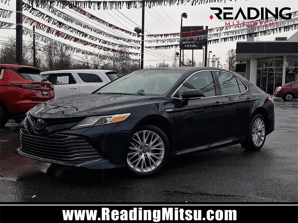 2018 Toyota Camry Hybrid XLE FWD