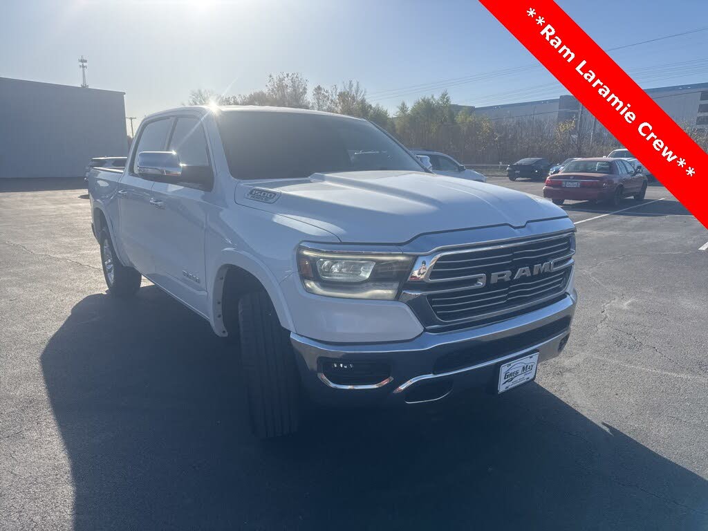 2019 RAM 1500 Laramie Crew Cab 4WD