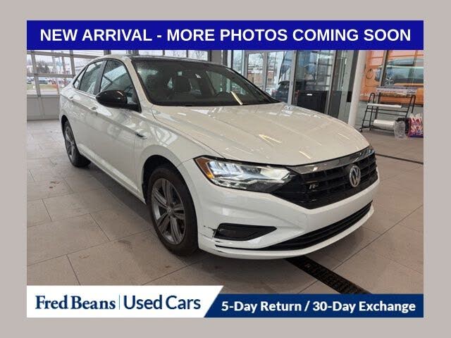 2019 Volkswagen Jetta R-Line FWD