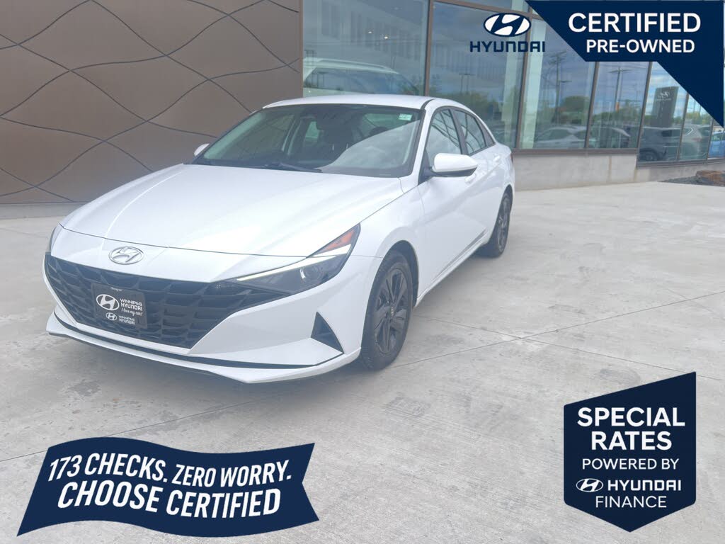 2022 Hyundai Elantra Preferred FWD