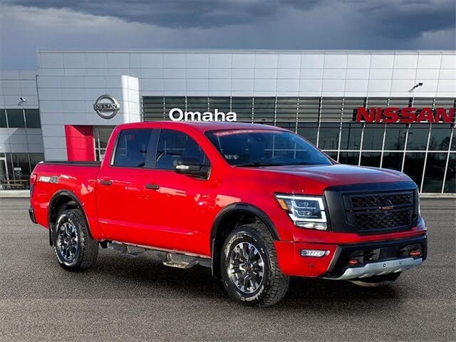 2022 Nissan Titan PRO-4X Crew Cab 4WD