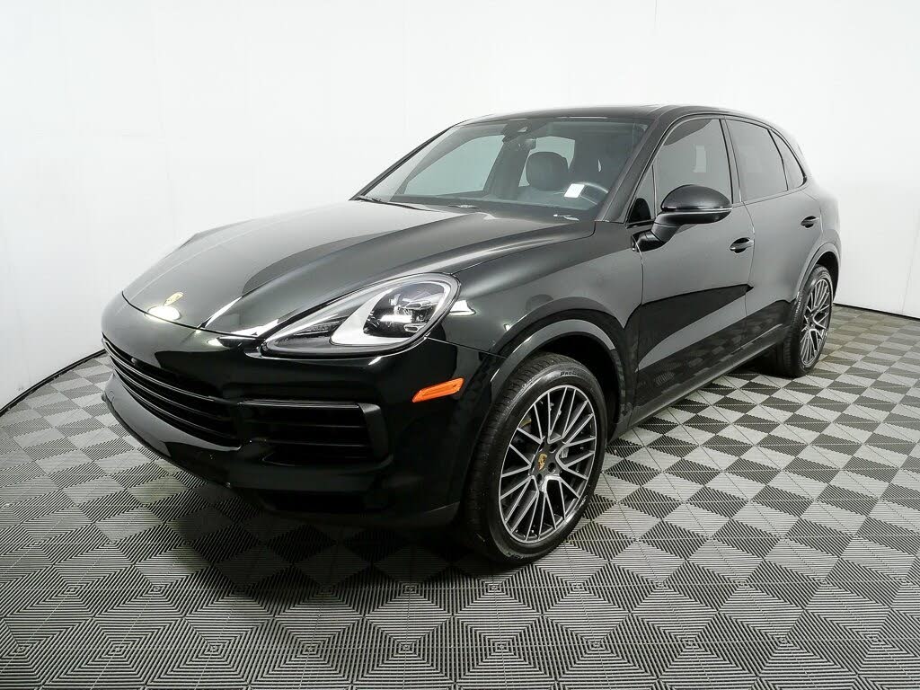 2023 Porsche Cayenne AWD